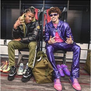 Meet your Posher, Amari